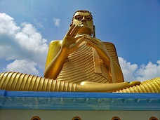 Socha Zlat Buddha