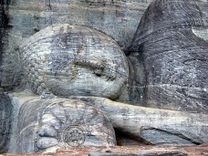 Socha Spiaci Budha, Sr Lanka