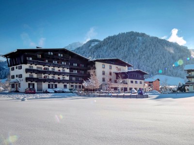Hotel Tyrol - Sll am Wilden Kaiser, Brixental
