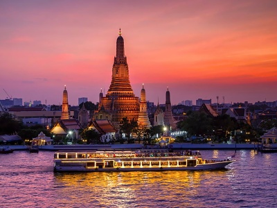 Plavba Wat Arun