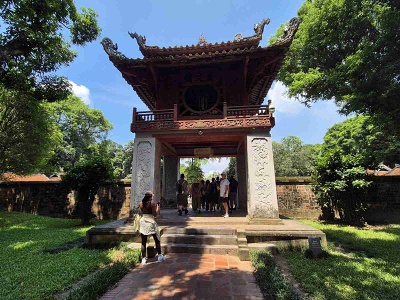 Chr�m literat�ry