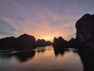 Ha Long Bay, z�pad slnka