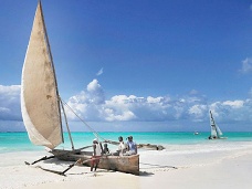 Dhow - typick rybrska lo, Zanzibar