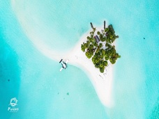  Privtny ostrov, Maldivy