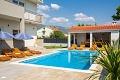 Villa Siculi, Katel tafili