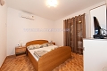 Apartmny oi Jure, Brela