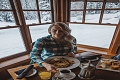 Deer Lodge, Lake Louise
