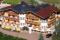 Hotel Palfengut s kvetmi na dreven�ch balk�noch a panelmi na streche