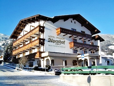 Apartmány Alpenhof, Fügen im Zillertal