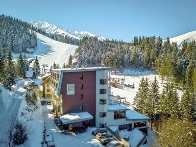 Hotel Fis - Jasn